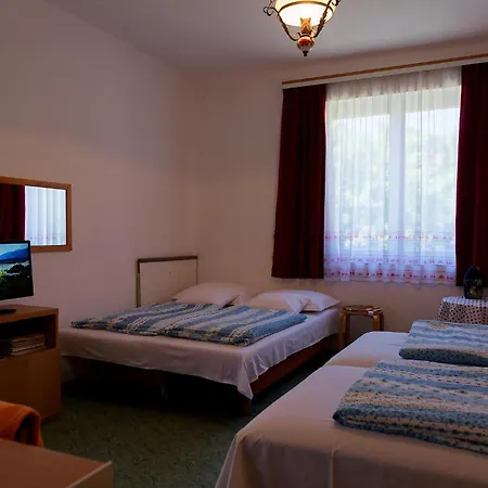 Zeller Apartamento Visegrád